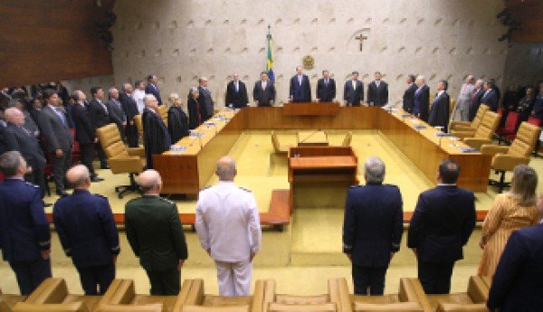 Temiam uma ditadura? Ela já está aí.