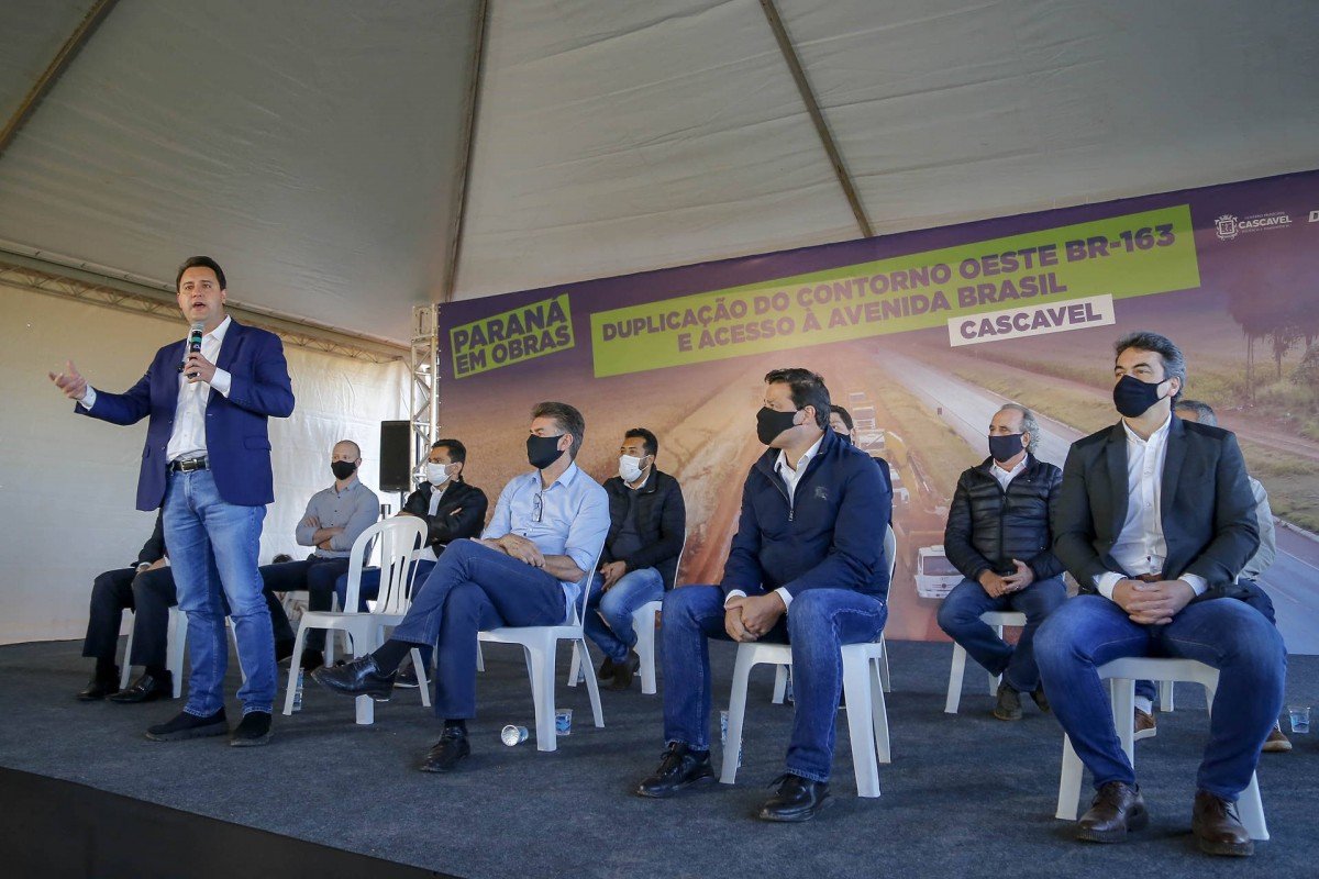 Estado e Itaipu lançam pedra fundamental da duplicação do Contorno Oeste de Cascavel