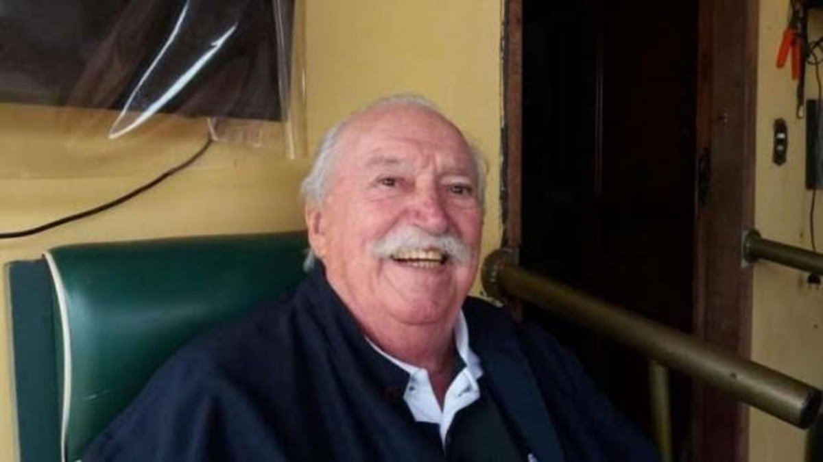 À memória do comendador