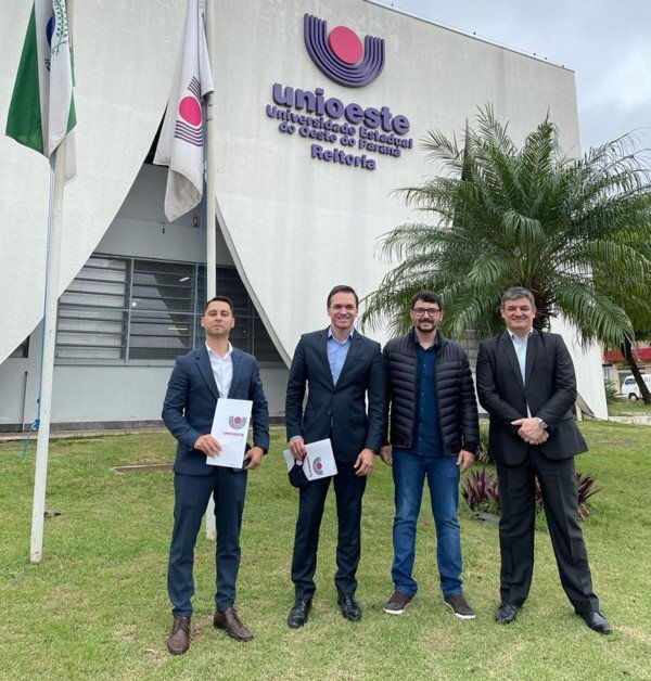 A Unicred vai à universidade