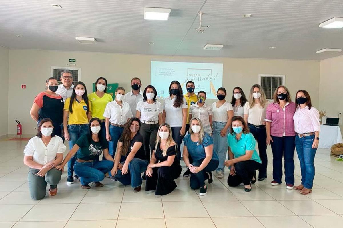 Comissão de Mulheres da FAEP intensifica ações de mobilização