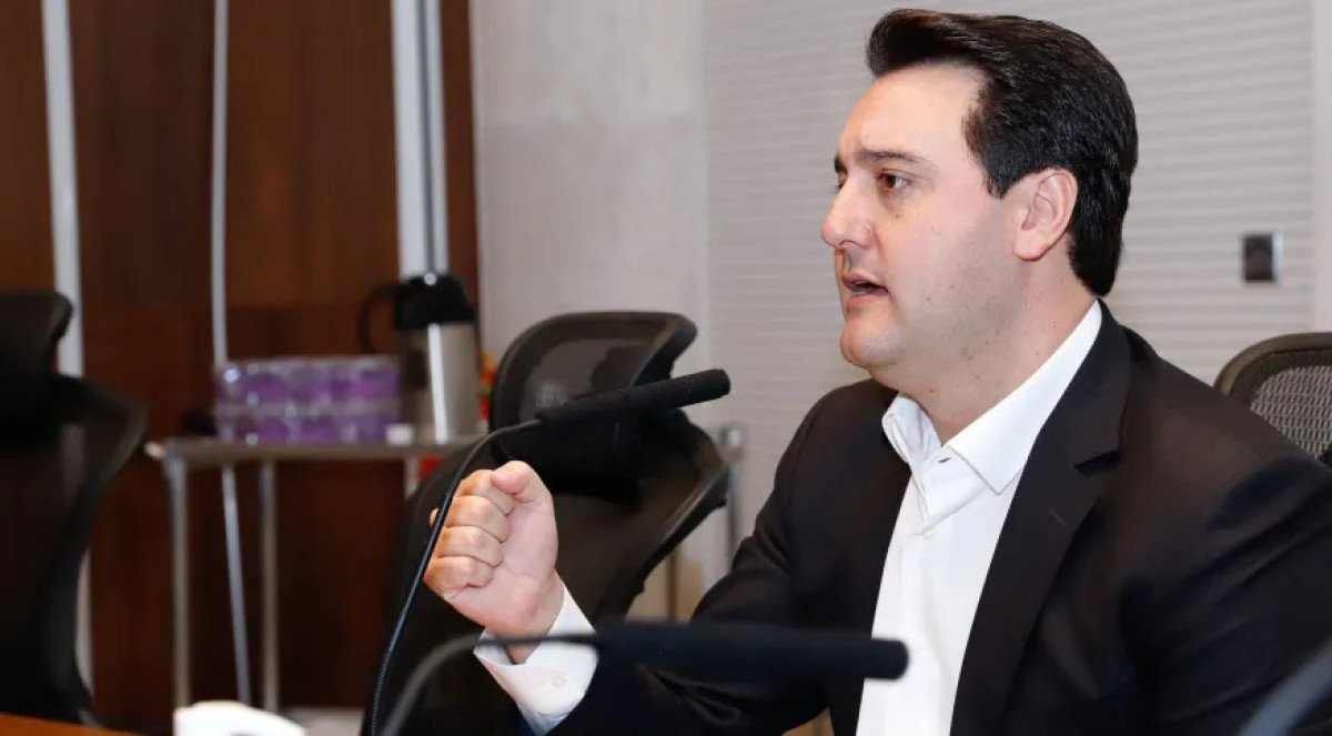 Ratinho Jr libera R$ 238 milhões em créditos a cooperativas durante Show Rural 2023