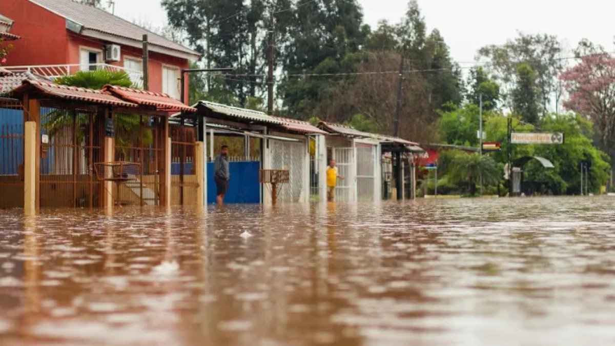 Ciclone causa mais estragos e morte no Rio Grande do Sul