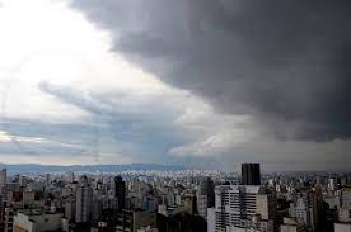 Climatempo prevê mais chuvas no Sudeste do Brasil no último final de semana do inverno 2023