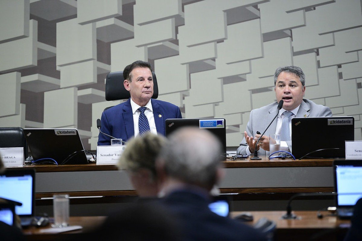 Relatório do GT da Reforma Tributária sugere limites para alíquotas e trava inclusão de novos setores