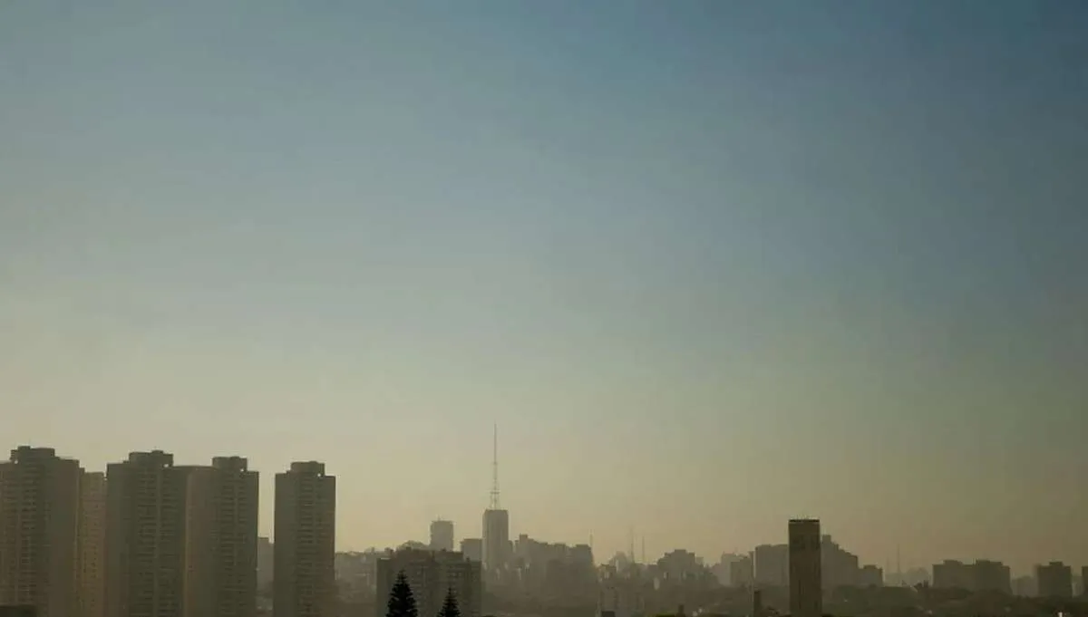 Frente fria avança e traz chuvas para os Estados do Sul