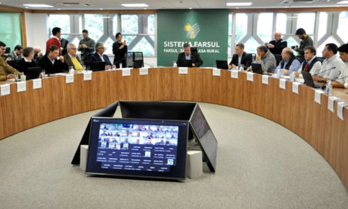 Farsul preocupada com “corte de diálogo” por parte do ministro da Agricultura