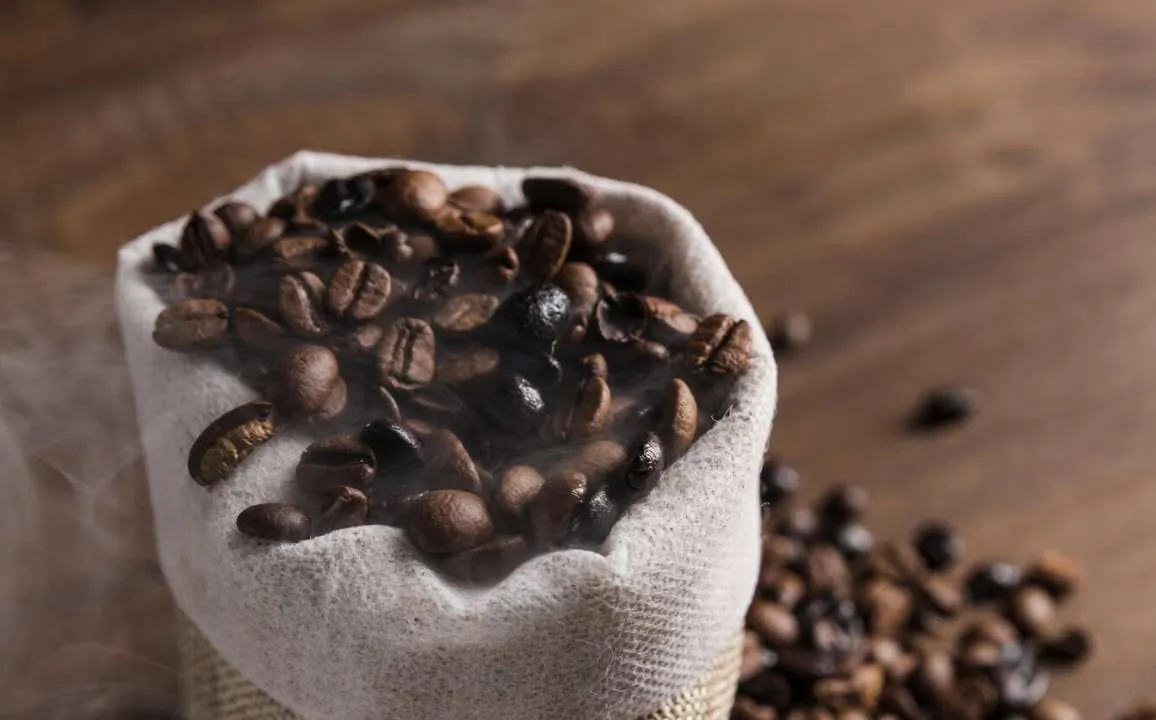 Poder de compra dos cafeicultores frente à ureia é o maior da séria Cepea