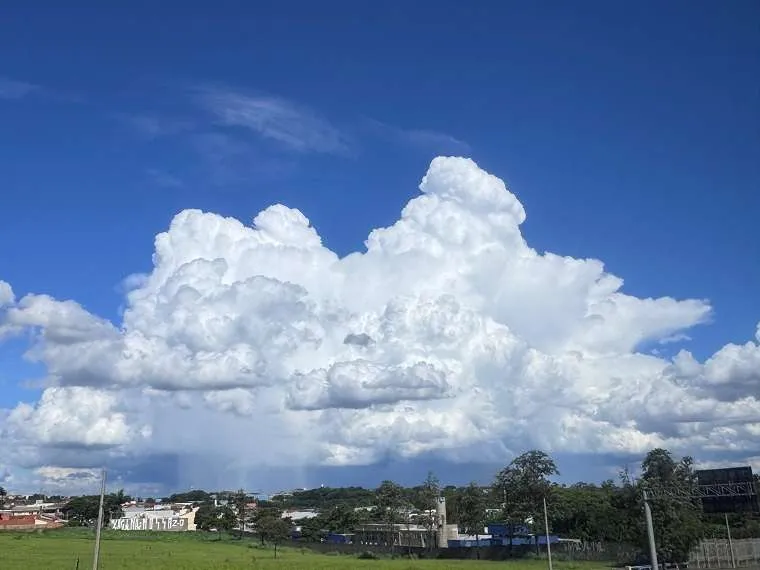 Verão 2025 trará mais chuva para o Brasil