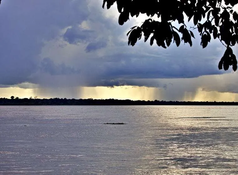 Perigo no Sul e calorão de 40 °C no Rio de Janeiro
