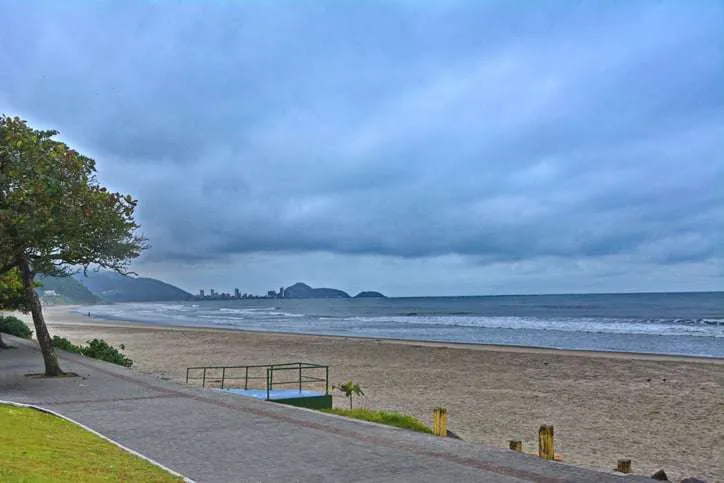 Paraná volta a enfrentar chuvas intensas nesta quinta-feira