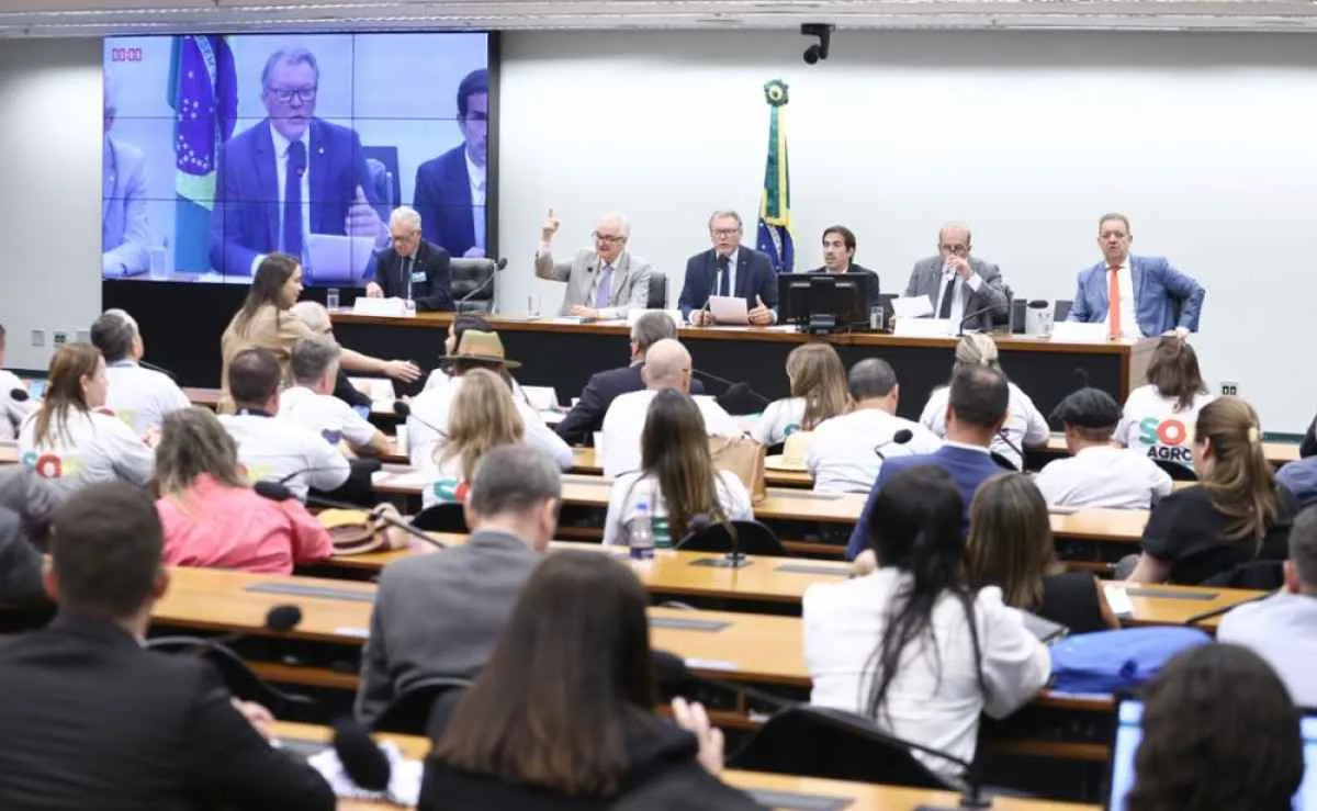Parlamentares da FPA cobram agilidade no apoio ao Rio Grande do Sul diante da seca