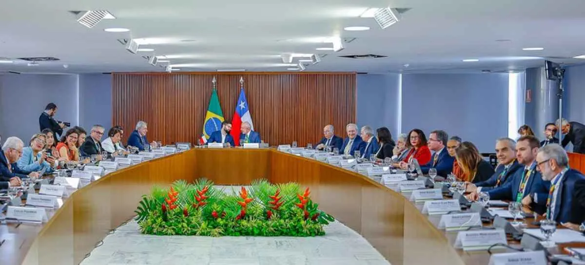 Brasil e Chile firmam acordo para avançar na certificação eletrônica de produtos de origem animal