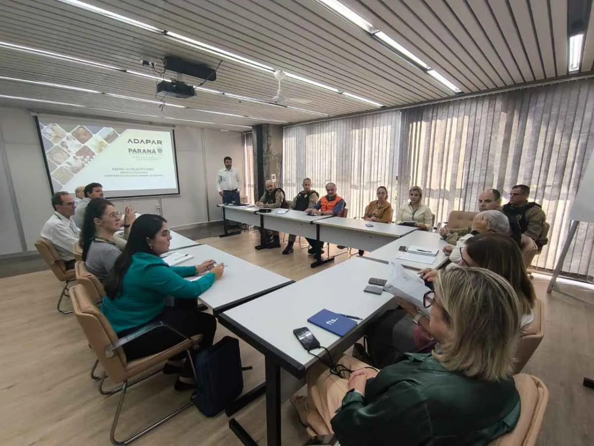 Adapar reforça alerta preventivo contra gripe aviária no Paraná