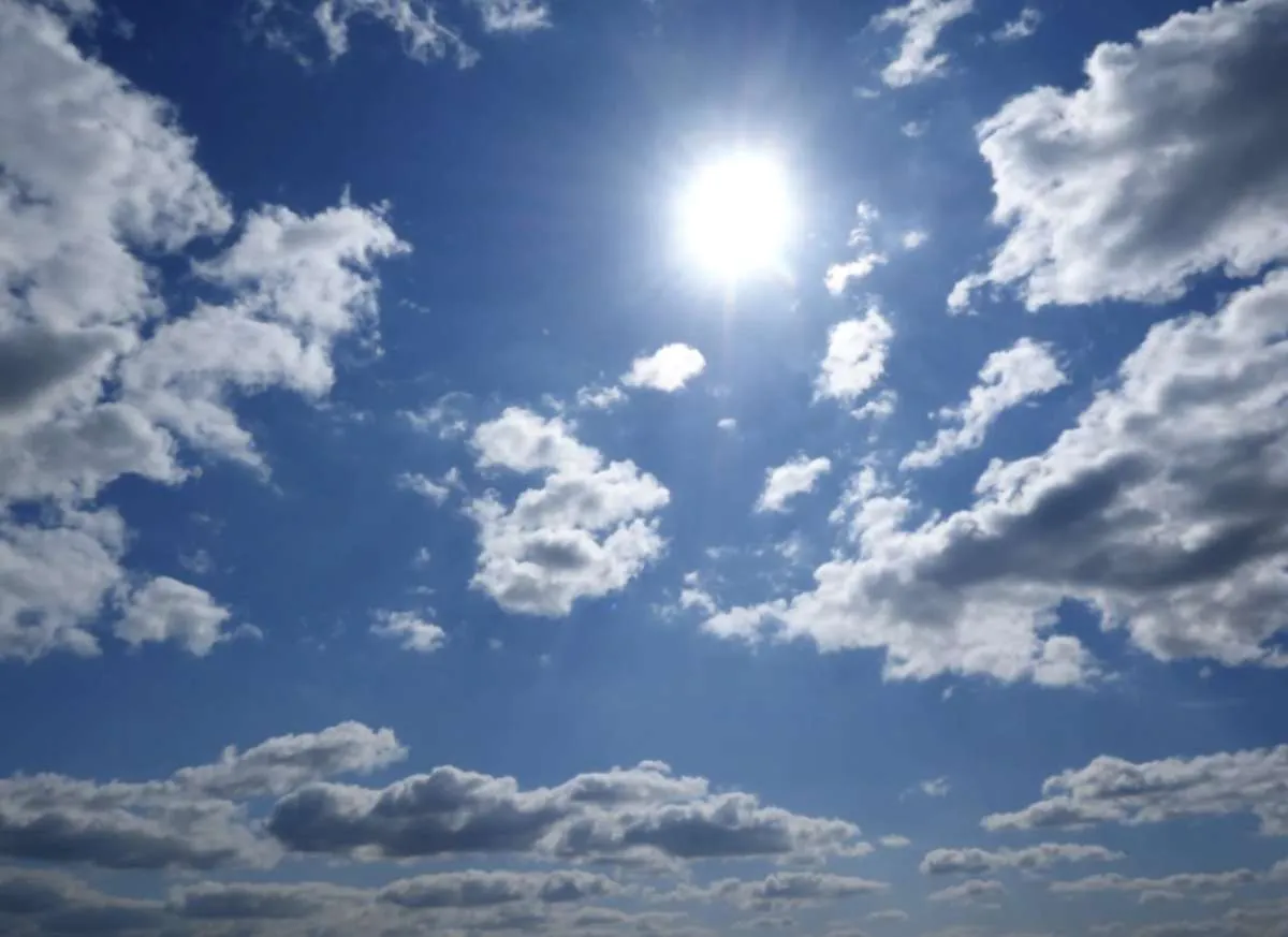 Tempo seco se intensifica e umidade do ar atinge níveis críticos no Brasil