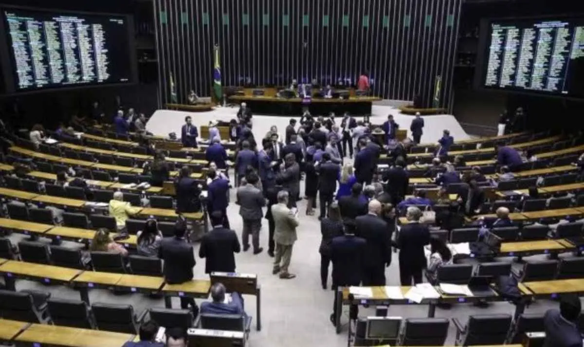 Câmara aprova mudanças na Lei de Crimes Ambientais com foco na proteção do agronegócio