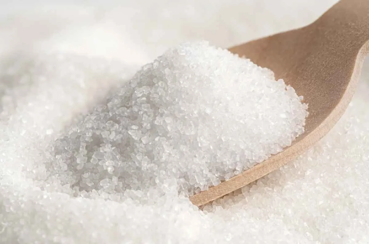 Preço do açúcar cristal cai 7,2% em maio com oferta em alta e demanda fraca