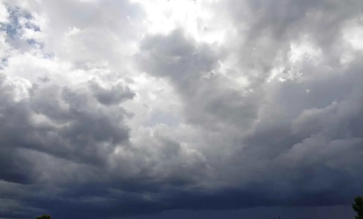 Previsão do tempo mostra temporais no Sul e calor nesta quinta