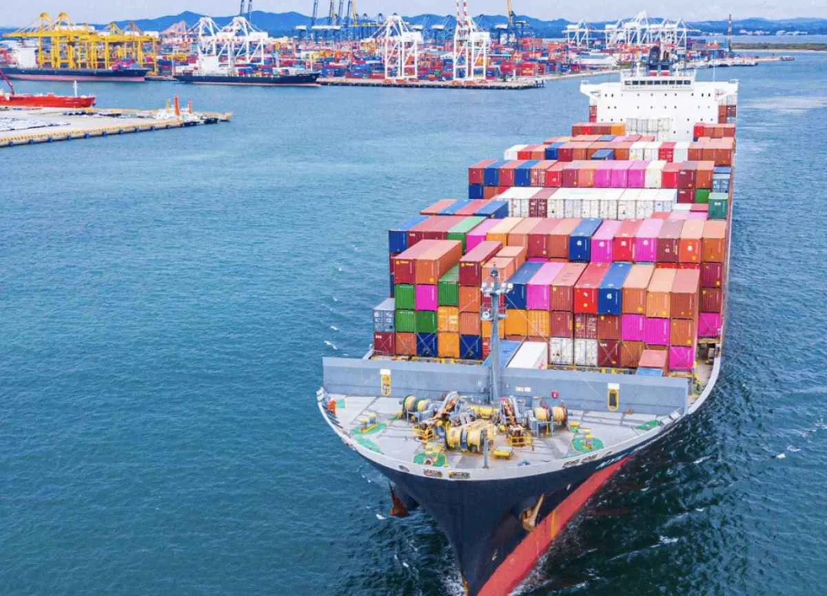 Corrente de comércio brasileira cresce 4,8% em agosto
