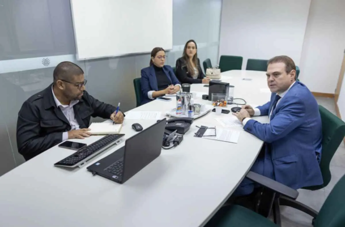 CNA debate pautas estratégicas para o agro em reunião