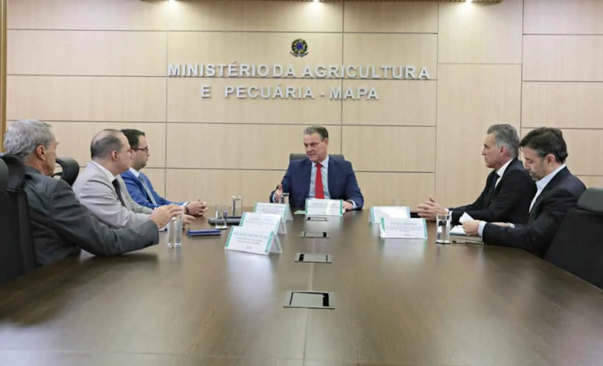 Fávaro recebe ABCZ e Aprosoja Brasil para tratar de apoio rural