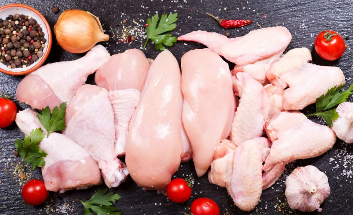 União Europeia reabre mercado para frango e peru do Brasil