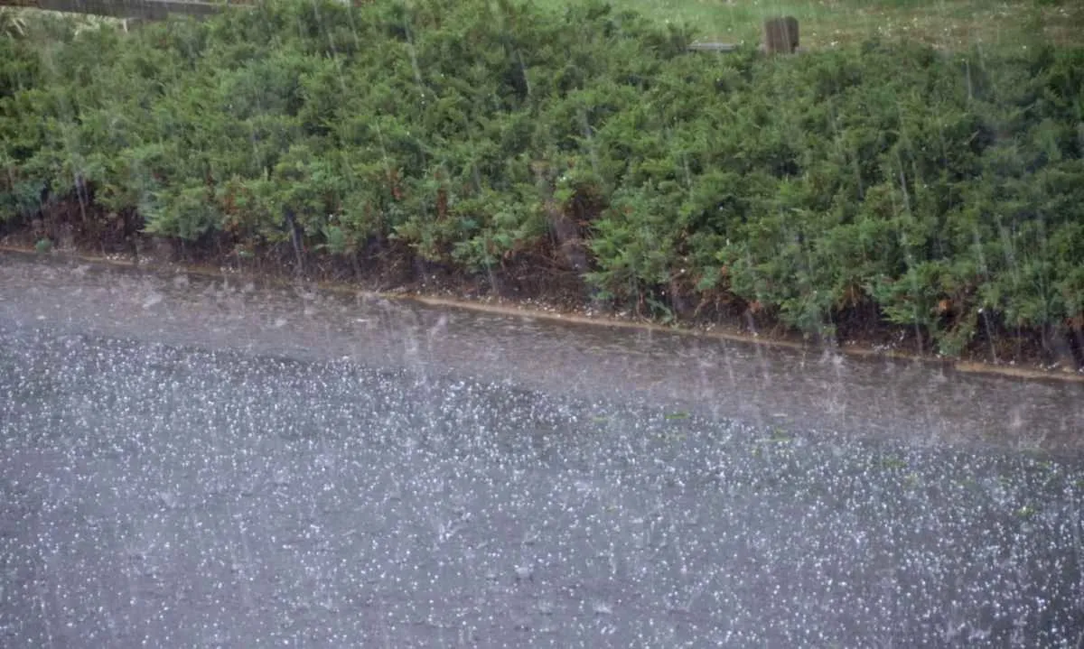 Terça terá granizo no RS e calor extremo no Centro-Oeste
