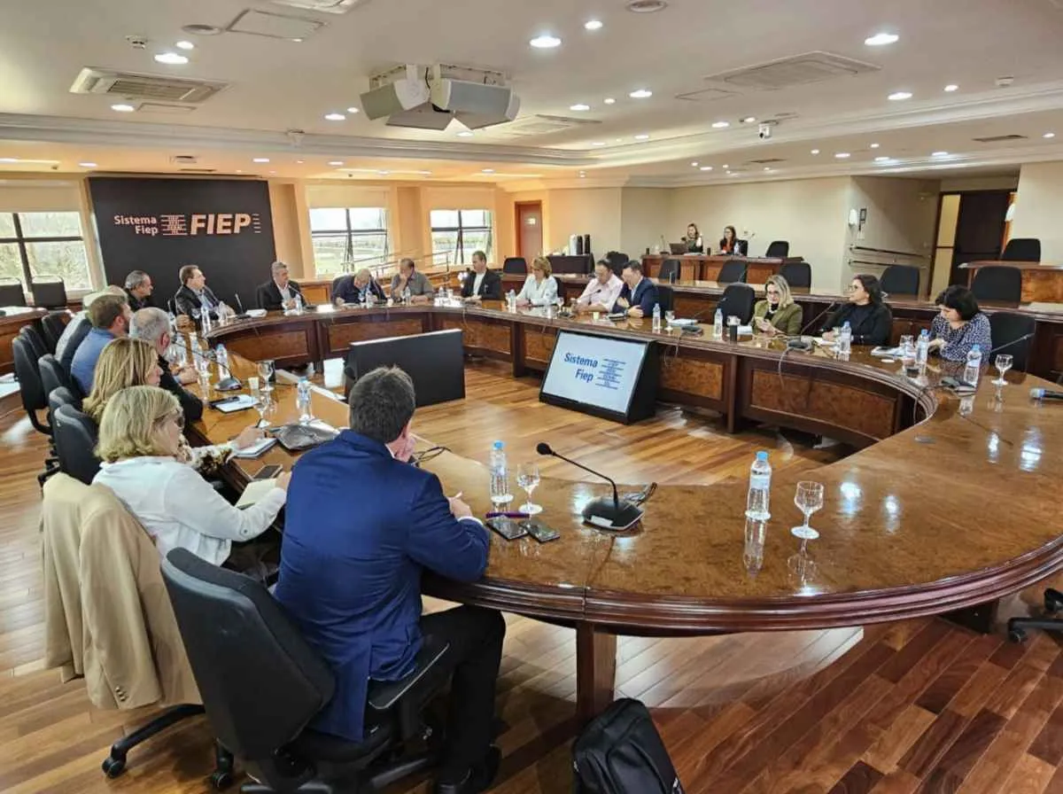 Paraná aposta em inteligência artificial para ampliar exportações à União Europeia