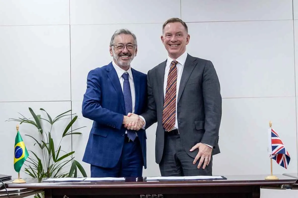 Parceria entre Brasil e Reino Unido fortalece exportações e regulação