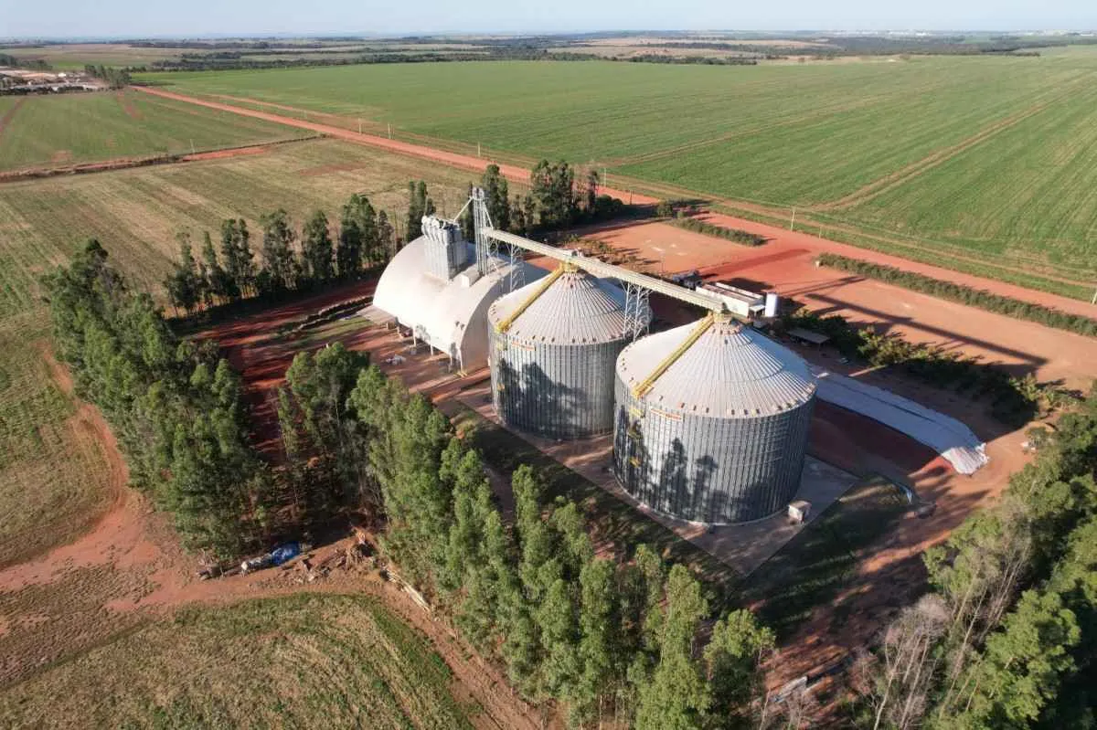 Déficit de armazenagem em Mato Grosso preocupa produtores