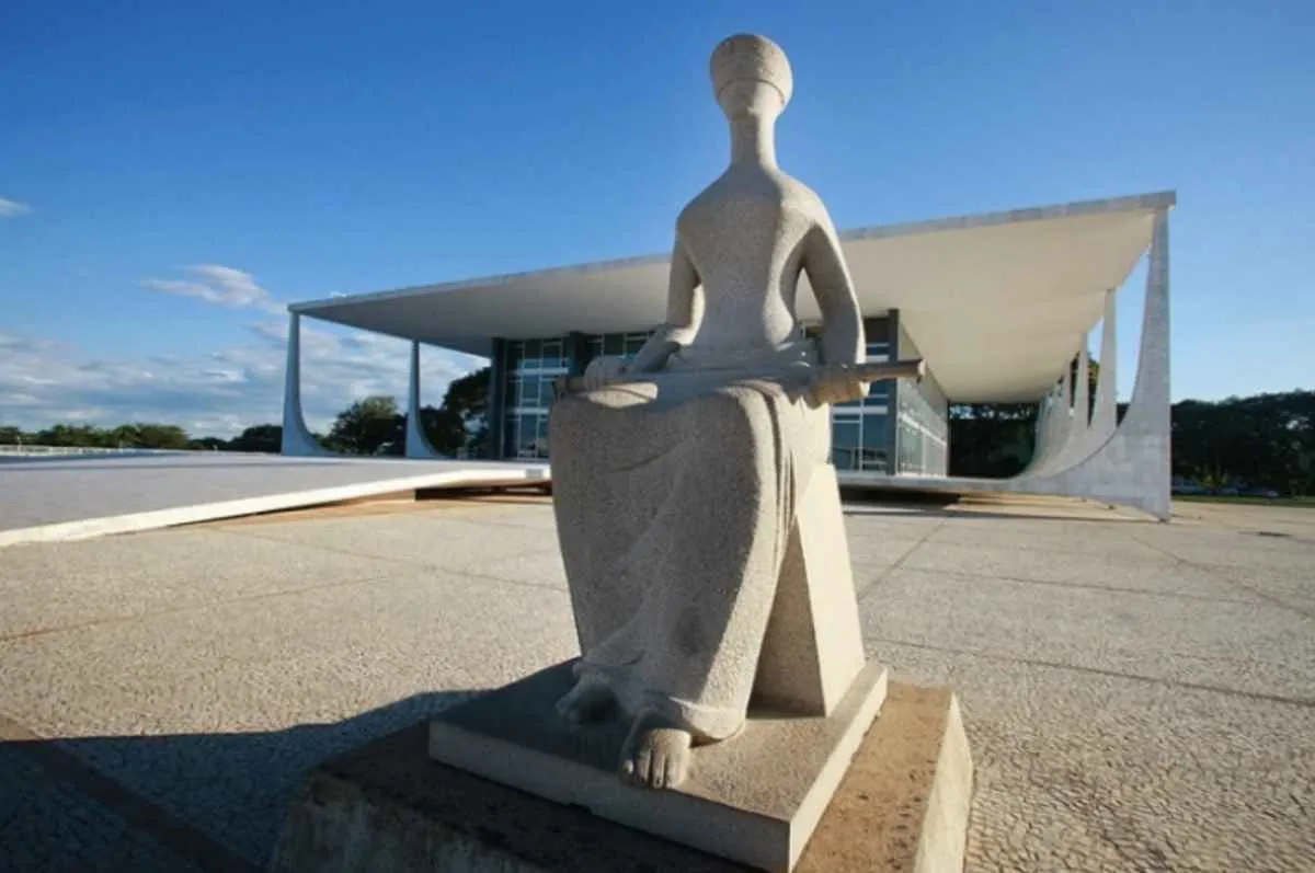 CNA aciona STF para suspender novas demarcações de terras