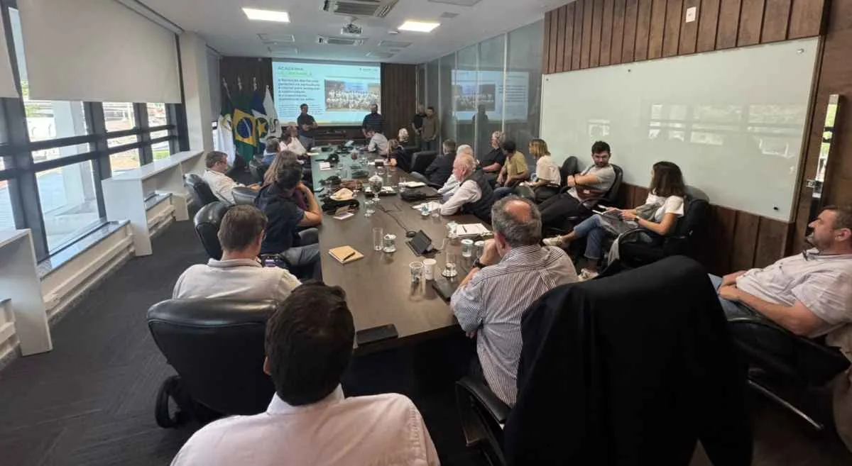 Aprosoja MT recebe delegação francesa para discutir sustentabilidade