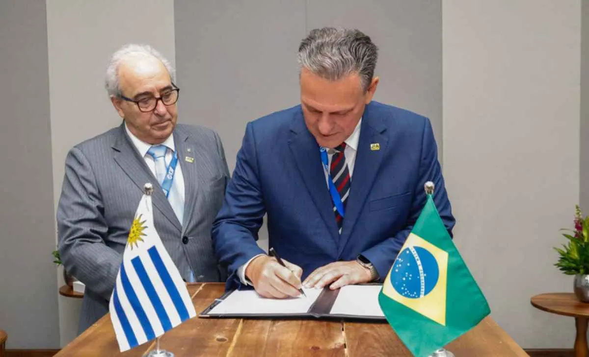 Fávaro firma acordo com Uruguai para cooperação em bioinsumos