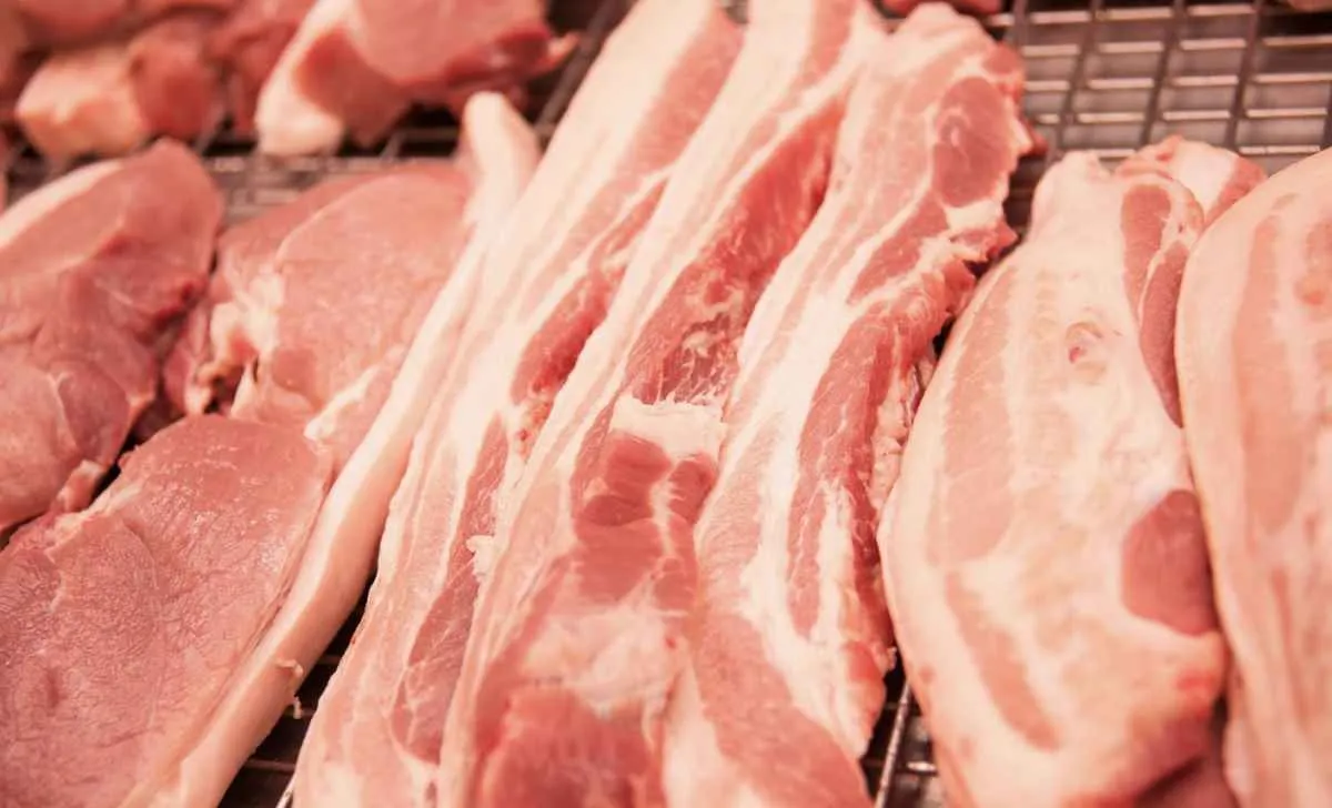 Exportações de carne suína registram maior queda mensal desde 2015