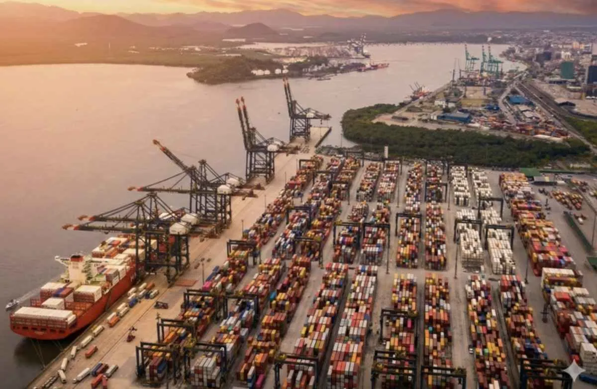 Porto de Santos avança como referência em logística verde