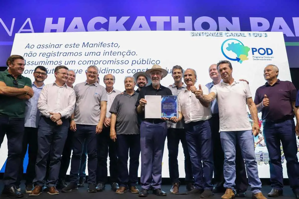 Piana assina Manifesto Ambição Regional para fortalecer o Oeste do Paraná