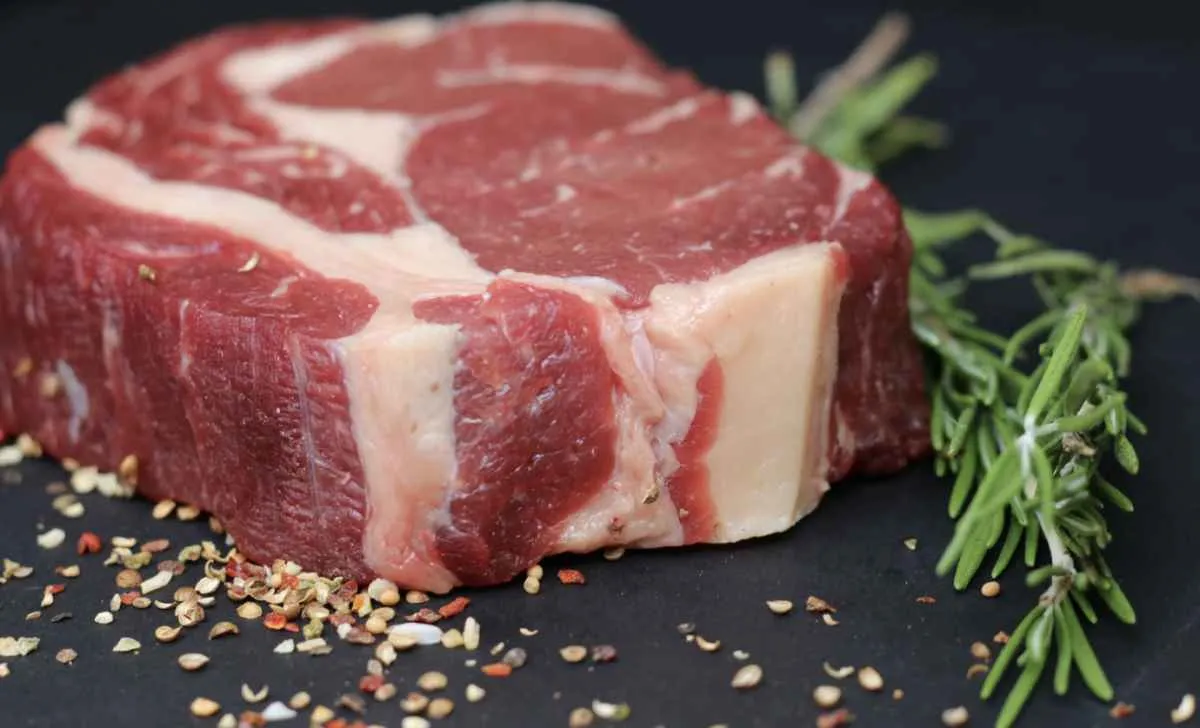 Preços da carne bovina seguem estáveis em março