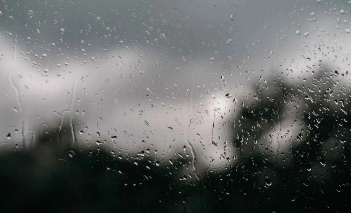Sexta-feira terá temporais no ES, BA e chuva no Sul