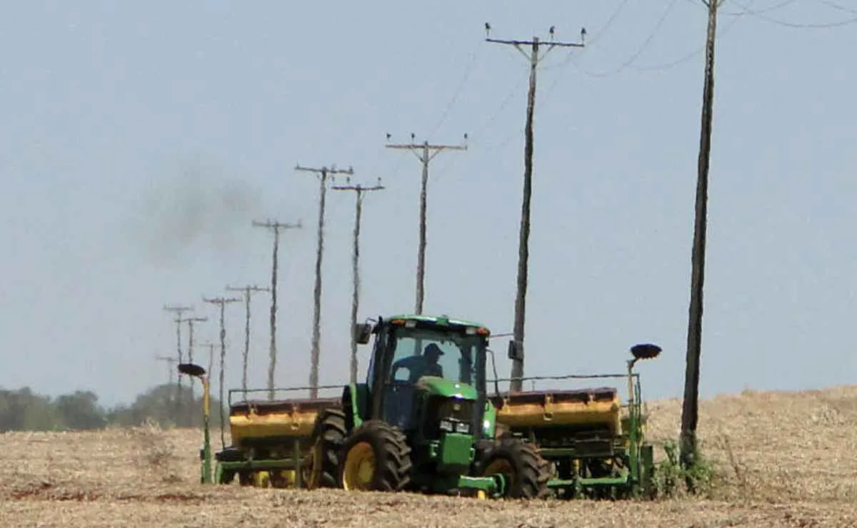 Alta na tarifa da Copel preocupa produtores no Paraná