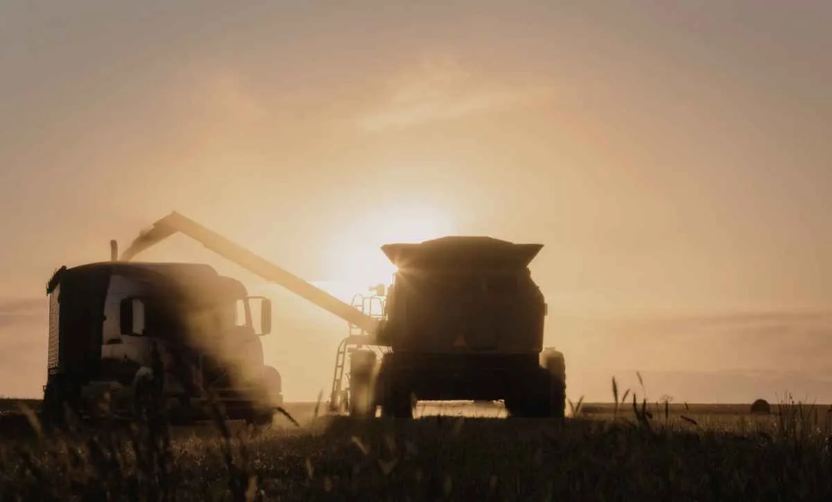 Bloqueio de R$ 1,6 bi no Orçamento de 2026 acende alerta no agro