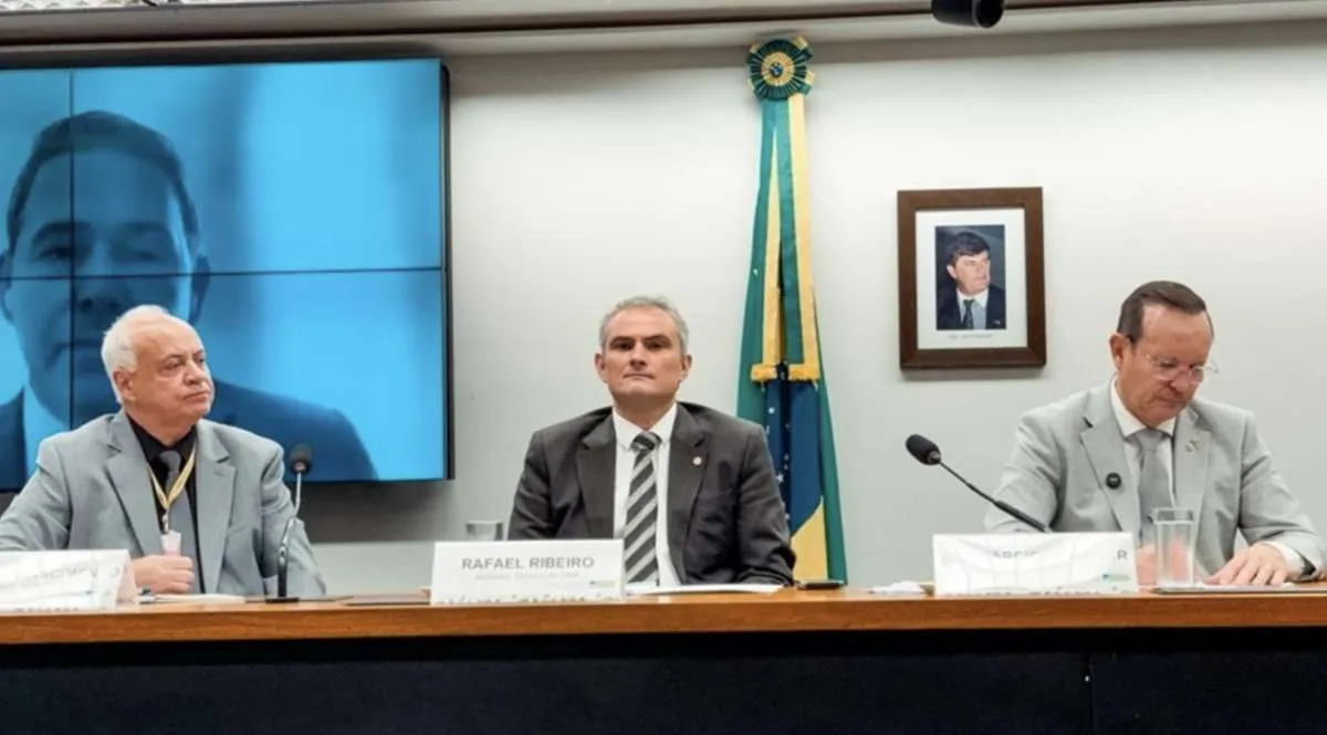 CNA defende fim de cortes na defesa agropecuária