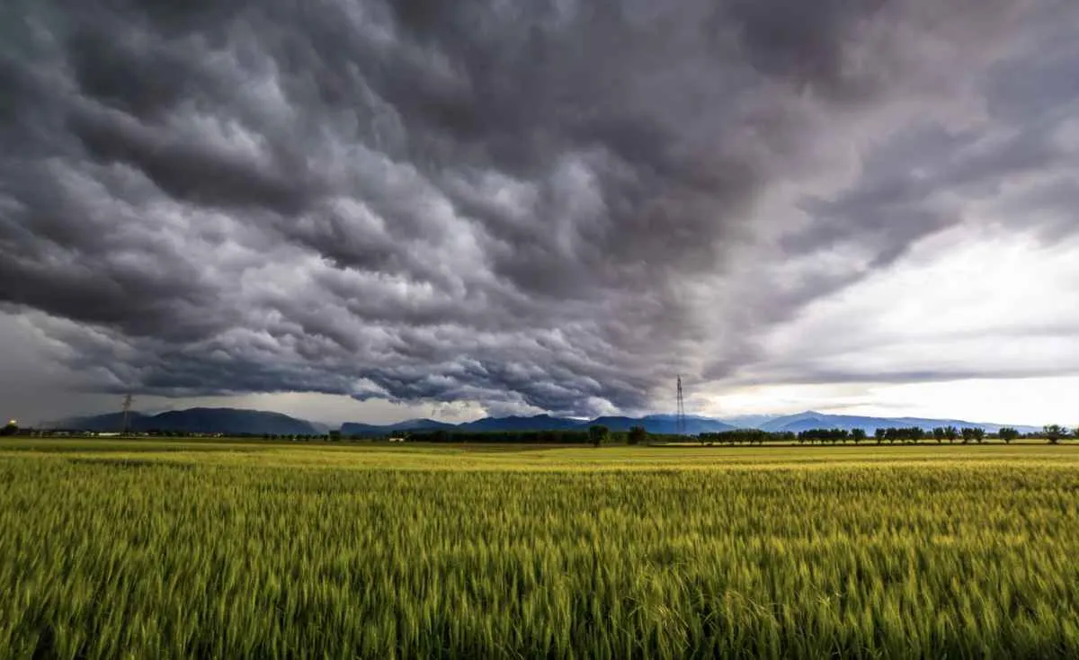 Previsão para quarta indica temporais em várias regiões
