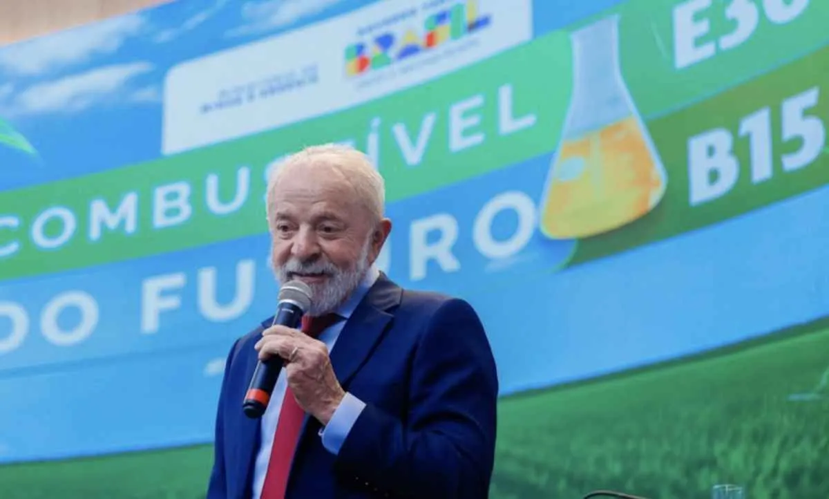 Lula confirma aumento da mistura de etanol e biodiesel