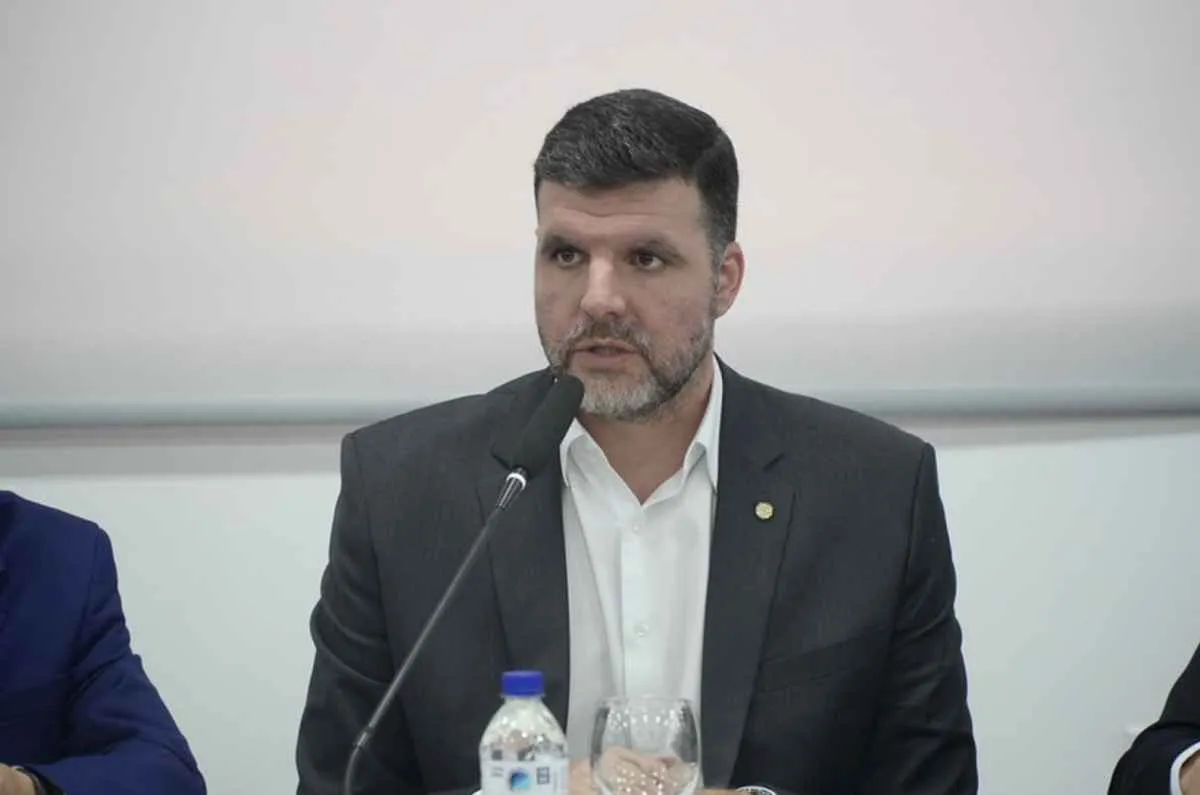 Renegociação de dívidas e etanol avançam no Congresso