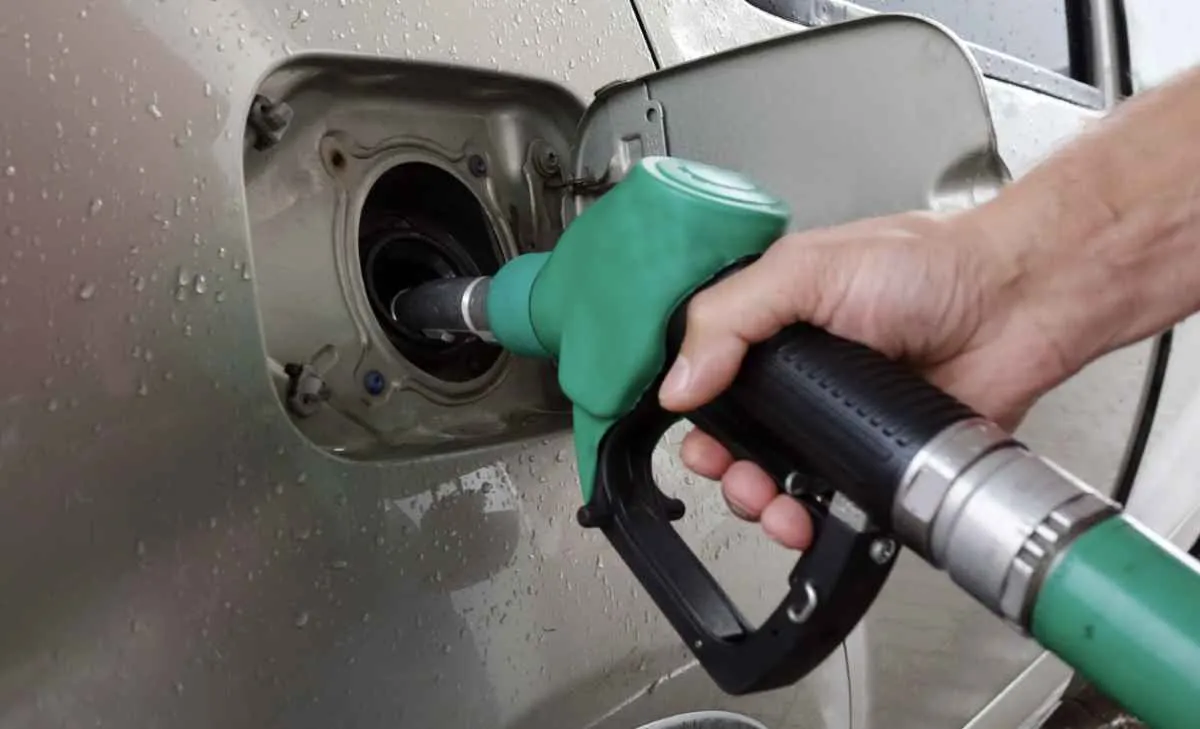 Oferta de etanol cresce e cotações acumulam queda de 14%