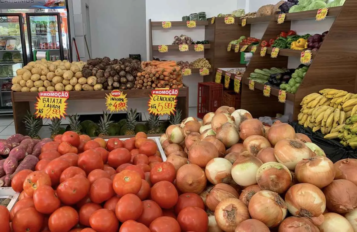 IPCA desacelera para 0,58%, mas alimentos pressionam