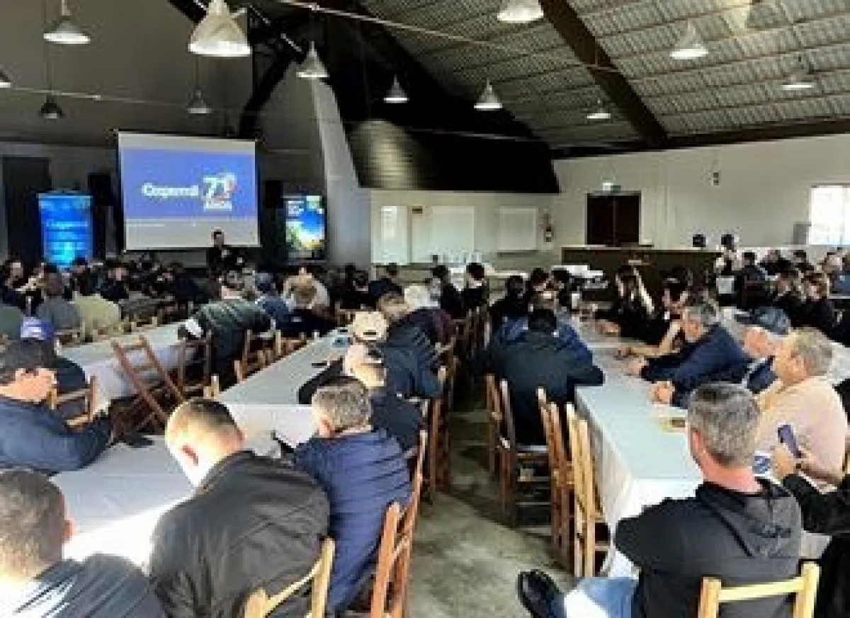 3º Seminário do Milho Coopermil fortalece difundir técnico no campo