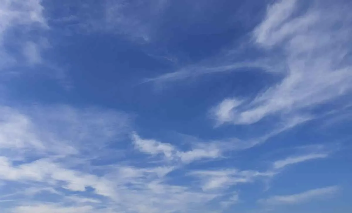 Massa de ar polar traz frio e risco de geada nesta quarta