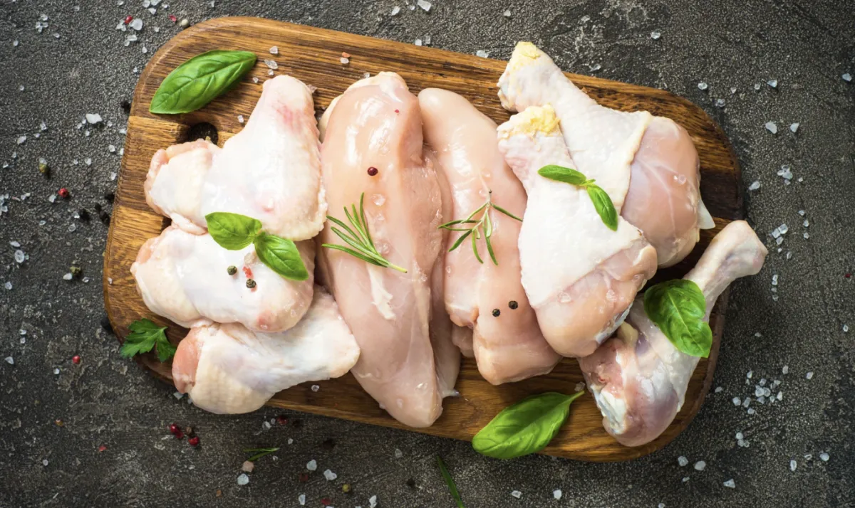 Exportação de carne de frango pode subir 10,3% em 2026