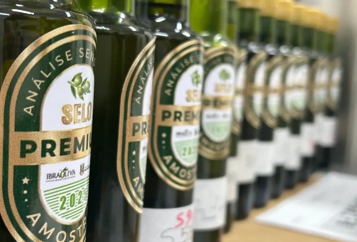 Selo Premium dobra no RS e certifica 26 marcas de azeite na safra